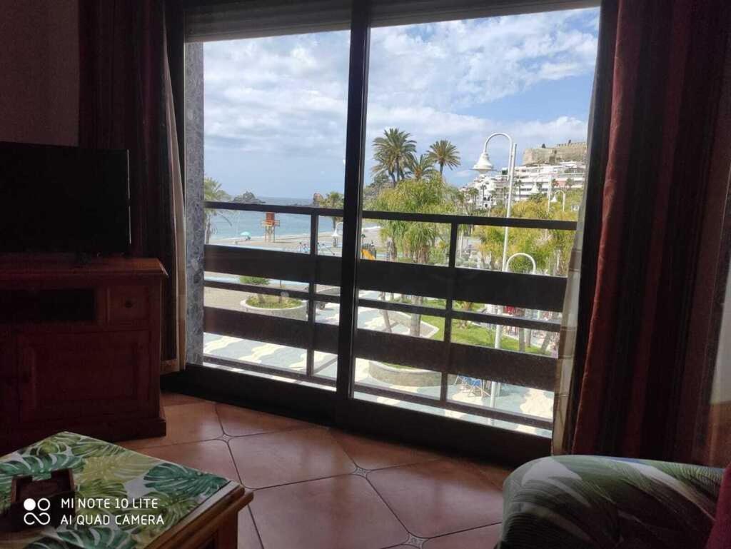 Centro-Primera Linea De Playa Almuñécar Eksteriør billede